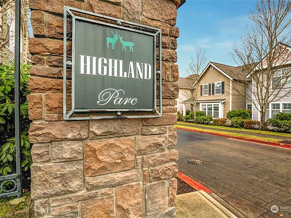 2nd image of 322 227th Lane NE
