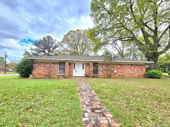 6226 Gladstone Dr, Montgomery, AL 36117