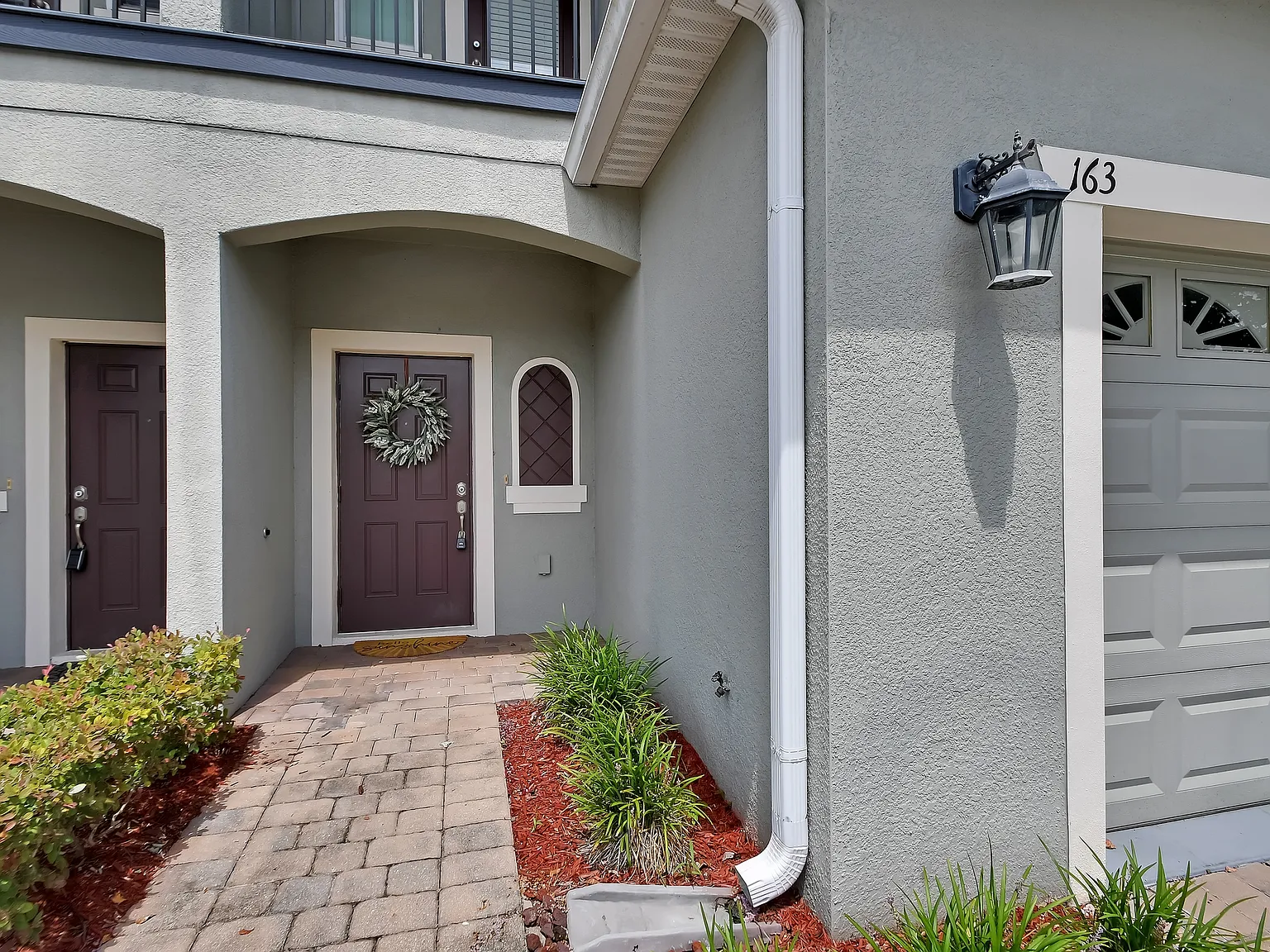 2 bed, 1219 sqft, $1,850 — Photo 2