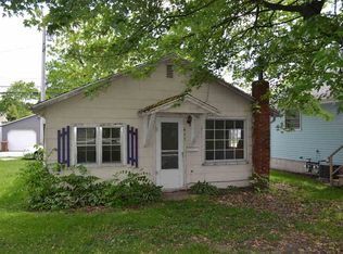 413 S Main St, Monticello, IN
