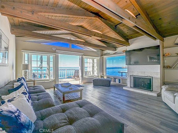 3rd image of 1021 Gaviota Dr