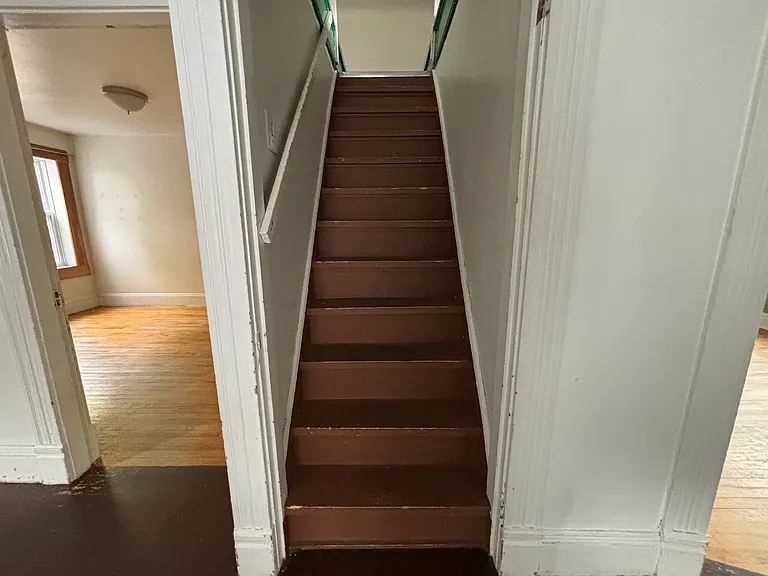 359 Charlotte St #A — Photo 14