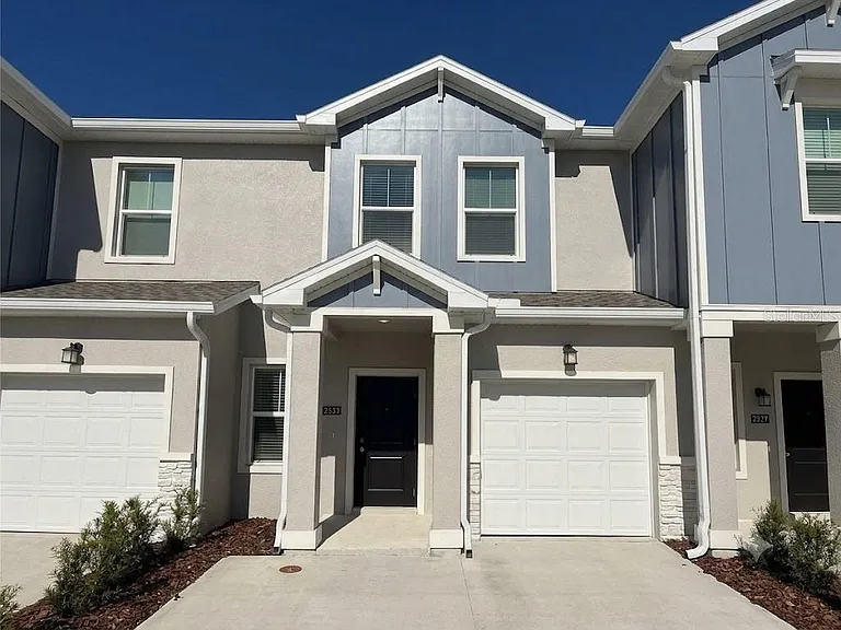 2533 Skyline Loop — Photo 2