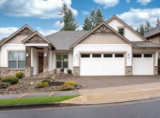 9920 SW Iowa Dr, Tualatin, OR 97062