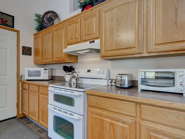 402 S Yellowstone Ave — Photo 58