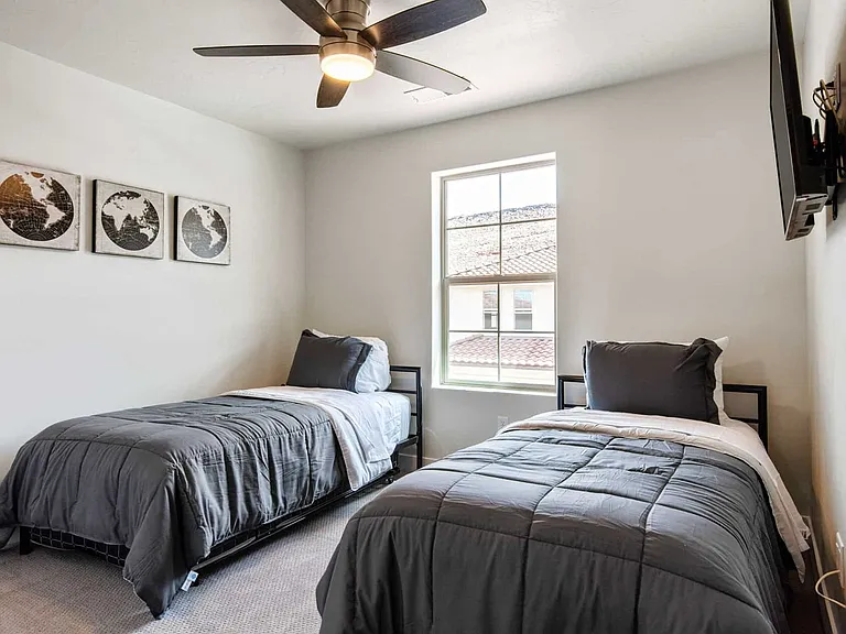 1197 N Bello Aly — Photo 10