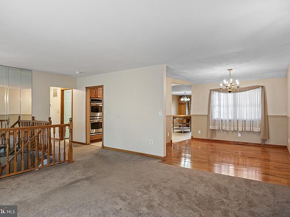 5th image of 206 Downing Rd