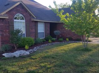 8846 Kylie Ct, Claremore, OK 74019