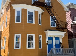 73 Carrington Ave #2, Providence, RI 02906