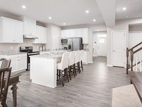 2nd image of 47 Tuscan Dr