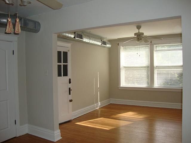 Spacious living room