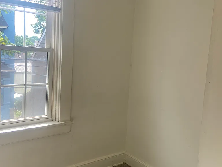 124 S Arch St — Photo 15