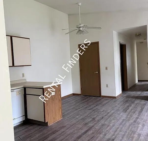 907 Madison Ave #6 — Photo 2