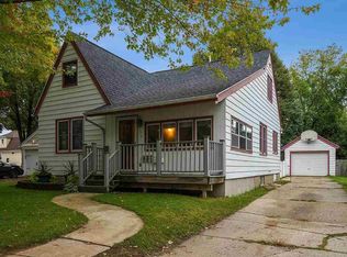 136 Antoinette St, Green Bay, WI 54303
