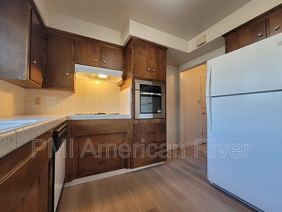 4th image of 602 Lelandhaven Way