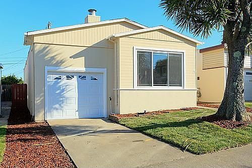 1st image of 29 Wavecrest Dr