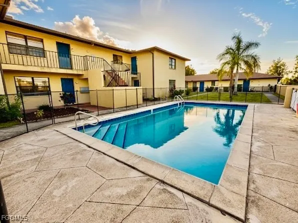 1104 SE 8th St APT 5, Cape Coral, FL 33990