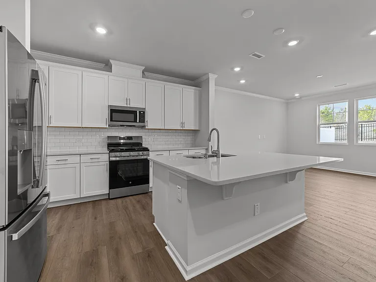 1105 Aberleigh Ln — Photo 8