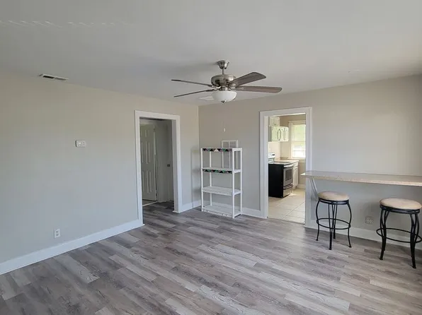 408 Hanbury Avenue, 408 Hanbury Ave APT D, Portsmouth, VA 23702