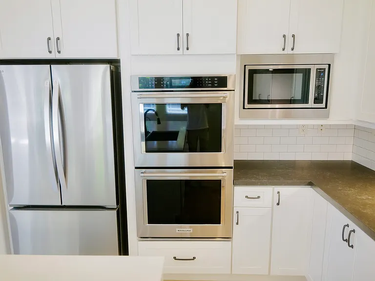 22 Artisan St — Photo 8
