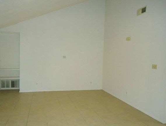 2nd image of 803 Sirocco Dr #A