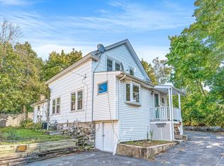 904 Main St, Walpole, MA 02081