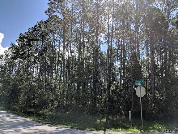 5th image of 174 Ryan Dr Unit A