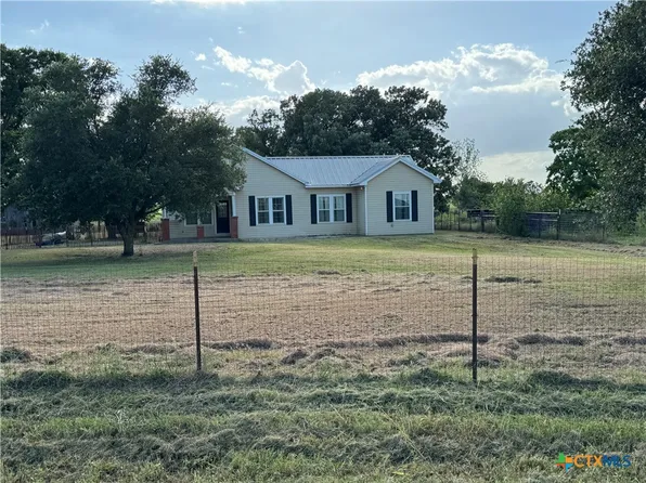 3583 County Road 120, Buckholts, TX 76518