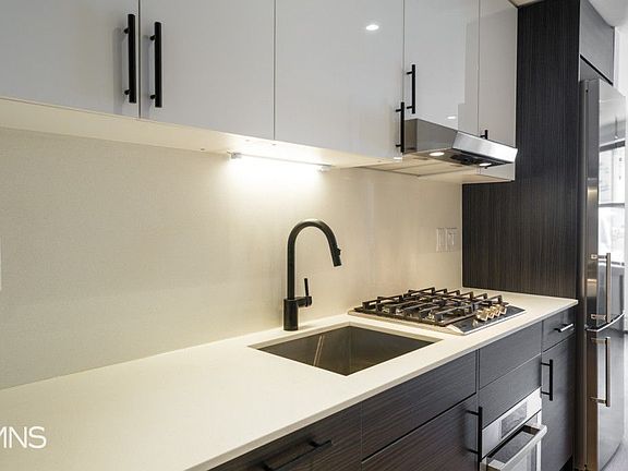 5th image of 68 N 8th St #1FRR