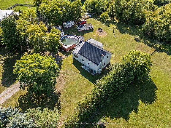 5th image of 377 Crandall Rd