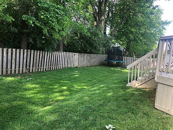 4th image of 5029 Claymill Dr #D