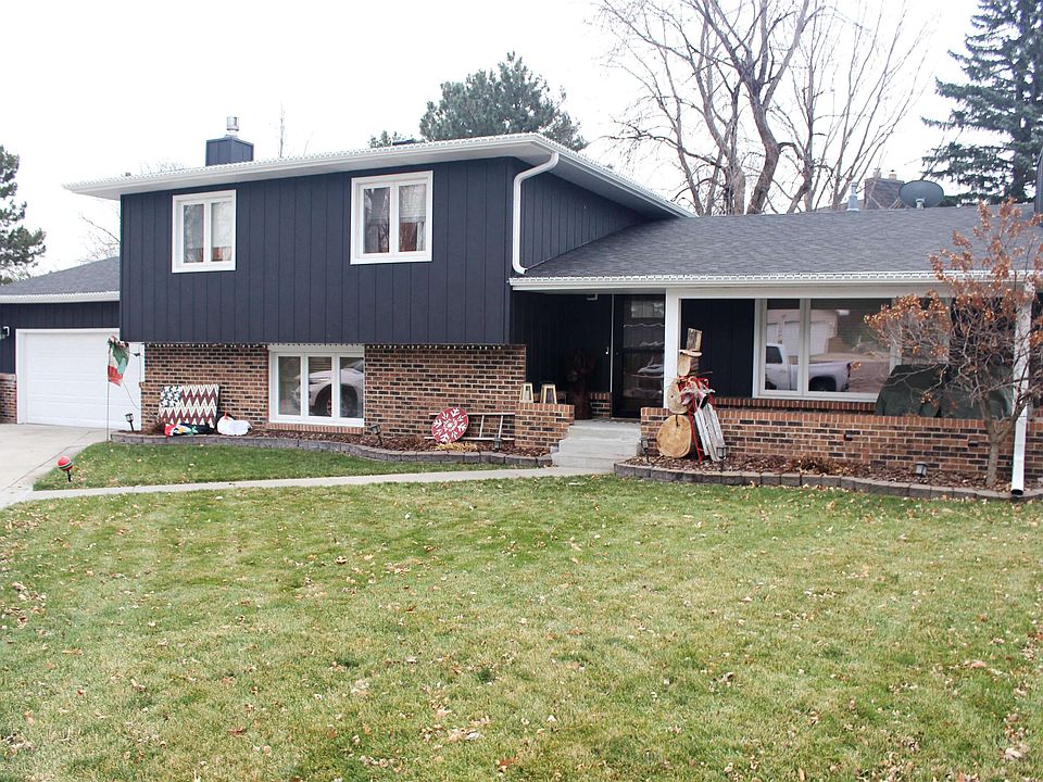 1st image of 8 Arapahoe Ln