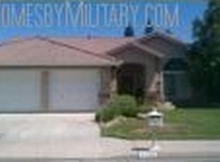 2296 E Lester Ave, Fresno, CA 93720