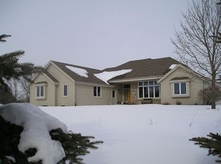 3330 Town Line Rd, West Bend, WI 53095