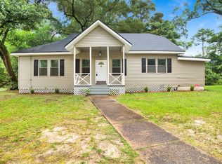 1633 Phillips Ln, Mobile, AL 36618