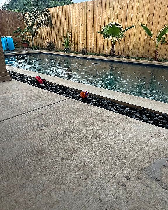 2nd image of 6309 Melinda Dr
