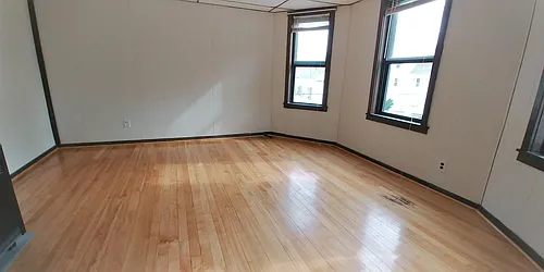 10 Marshall St #2 Photo 1
