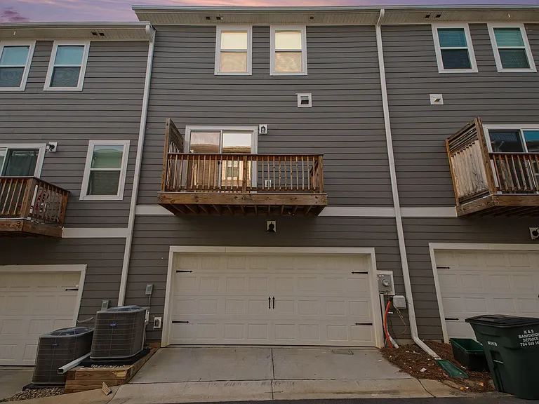 4426 Millennium Ave — Photo 33
