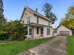 204 Spring St, Fox Lake, WI 53933