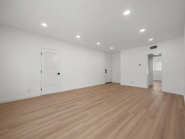 4061 Lafayette Pl #4 — Photo 5