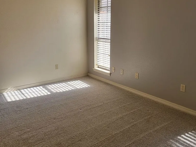 1801 Andy Cir — Photo 23