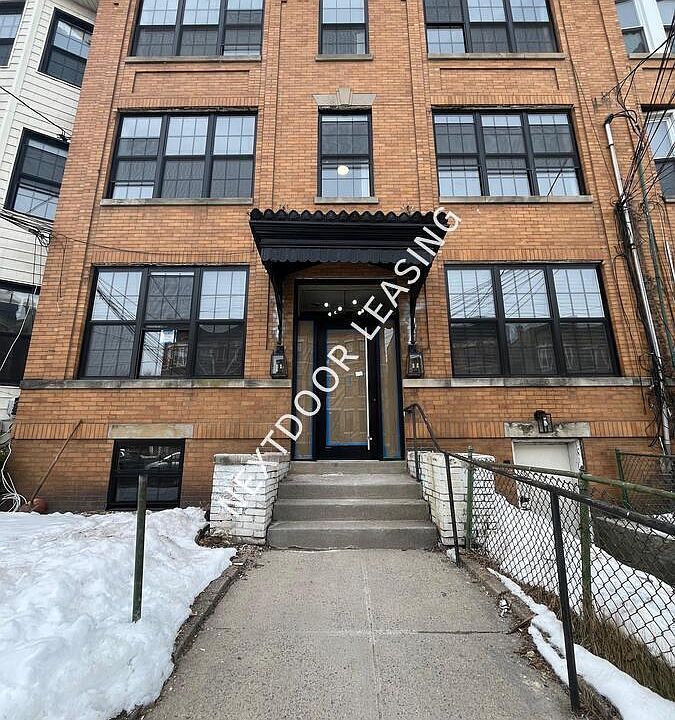 1st image of 81 Bostwick Ave #1LM