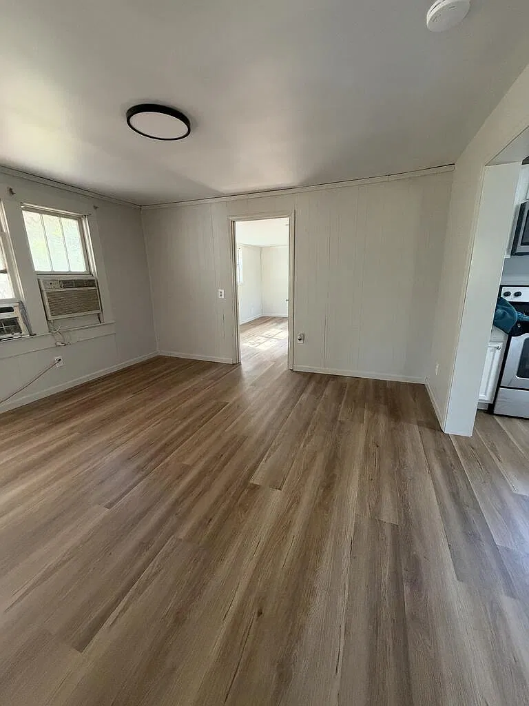 3 bed, 1088 sqft, $1,500 — Photo 4