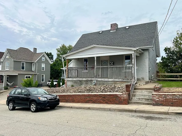 523 6th St, Irwin, PA 15642