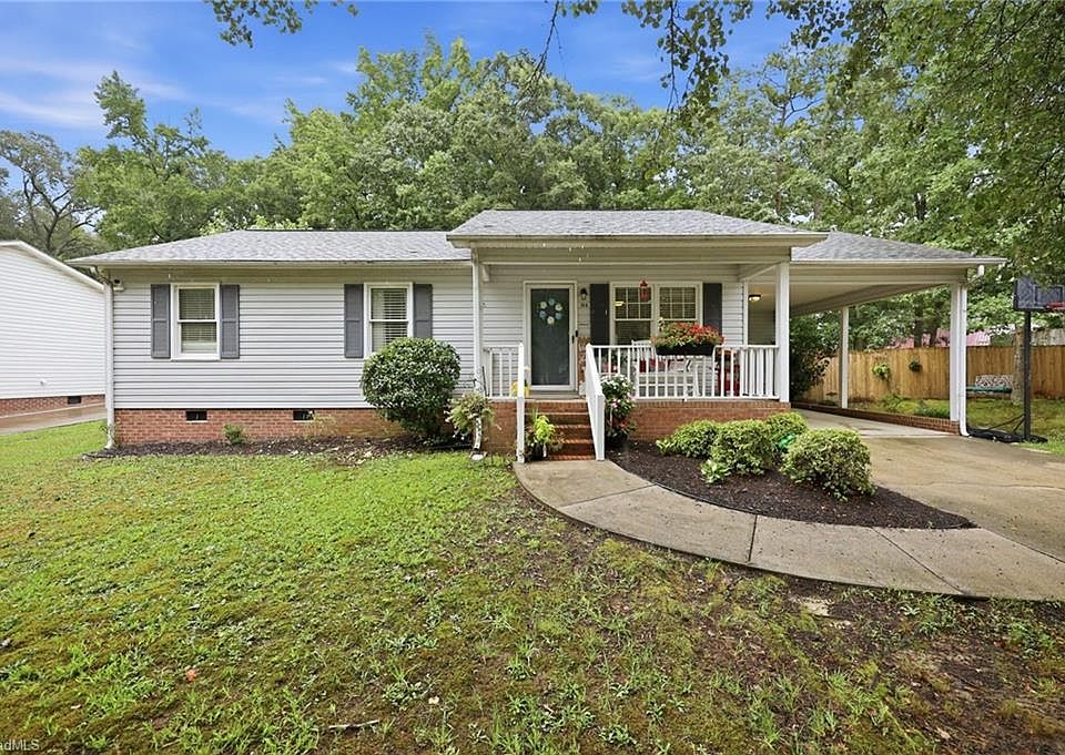 1st image of 104 Sam Kinley Dr