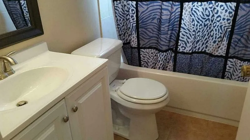 3 bed, 1396 sqft, $1,890 — Photo 3