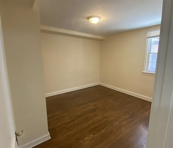4010 Calvert St NW #B — Photo 7