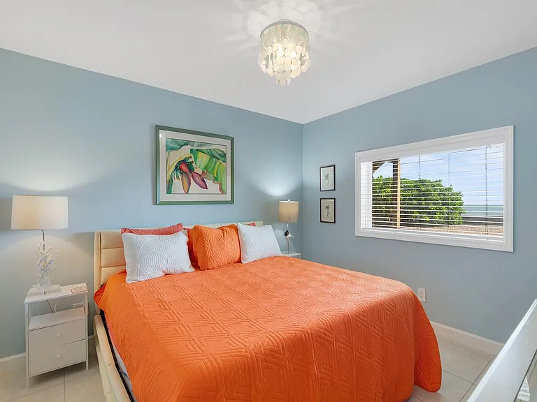 9470 Doubloon Dr — Photo 10
