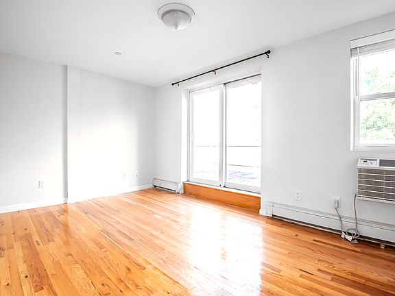 5th image of 34-38 41st St #Penthouse 4