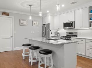 7 Willey Creek Rd #204, Exeter, NH 03833